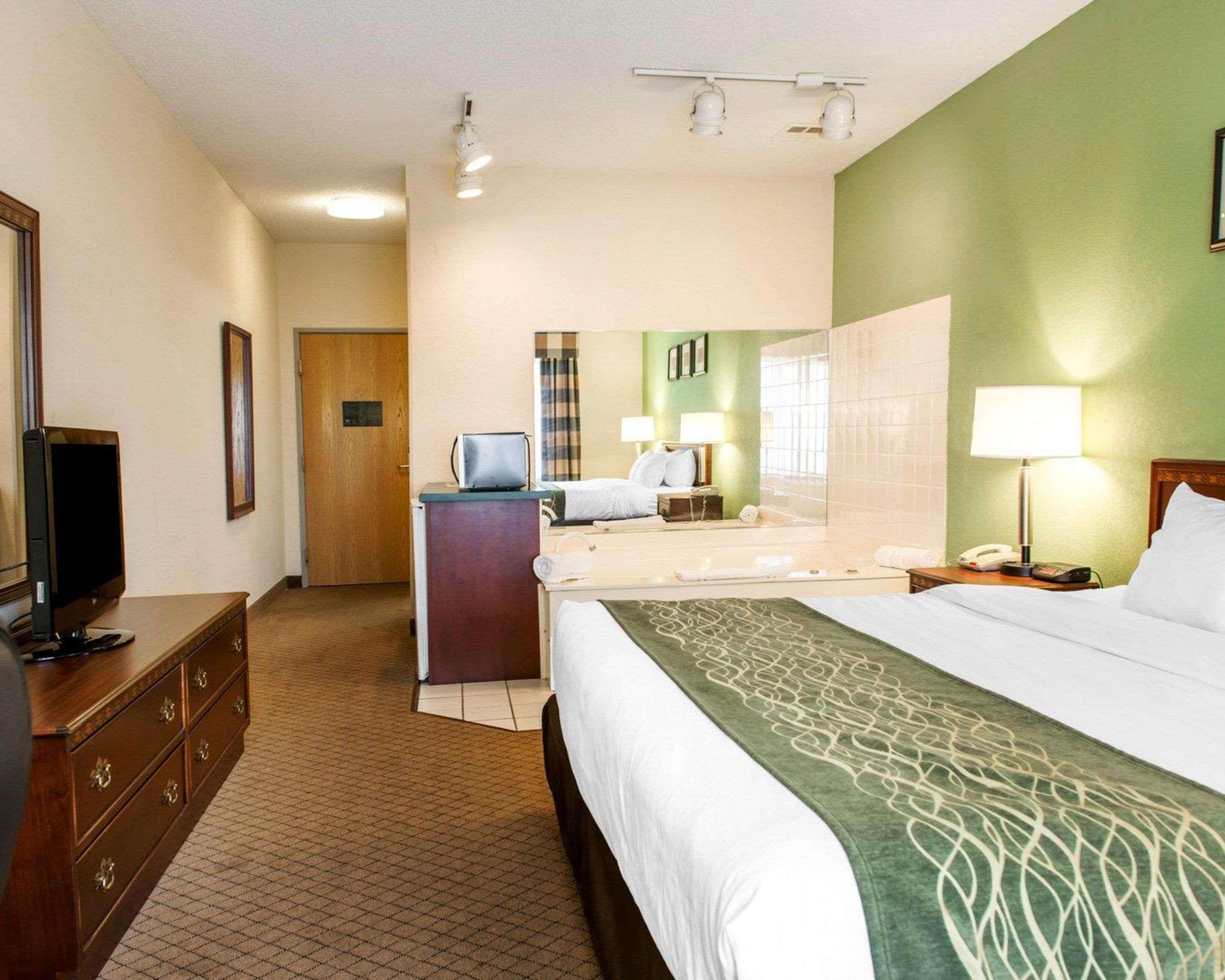 Comfort Inn Гошен Экстерьер фото