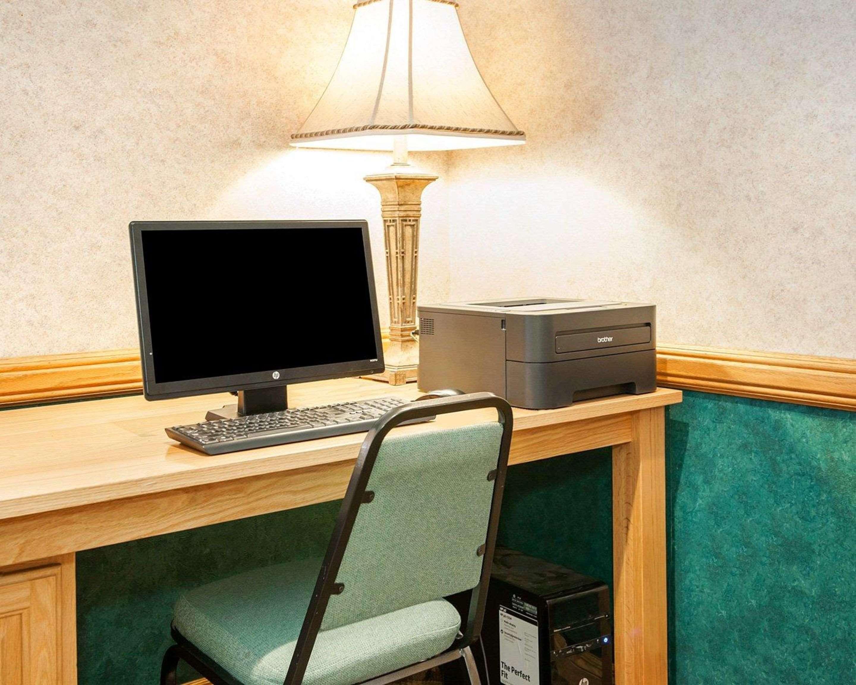 Comfort Inn Гошен Экстерьер фото