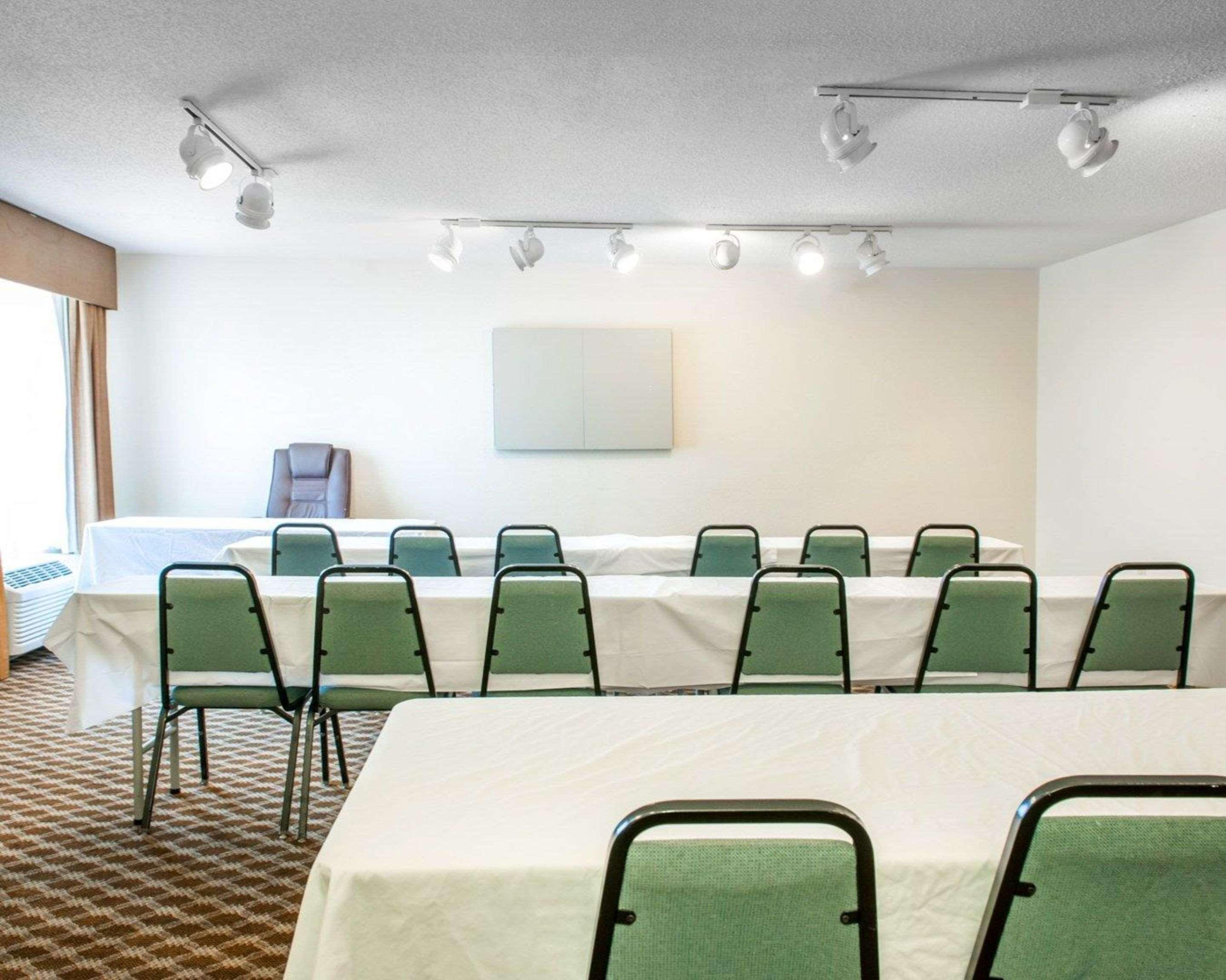 Comfort Inn Гошен Экстерьер фото