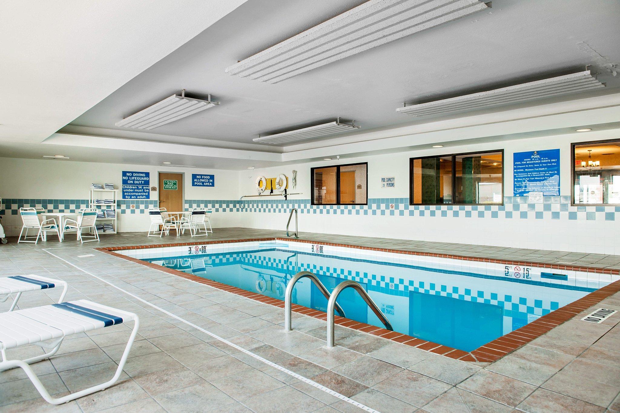 Comfort Inn Гошен Экстерьер фото